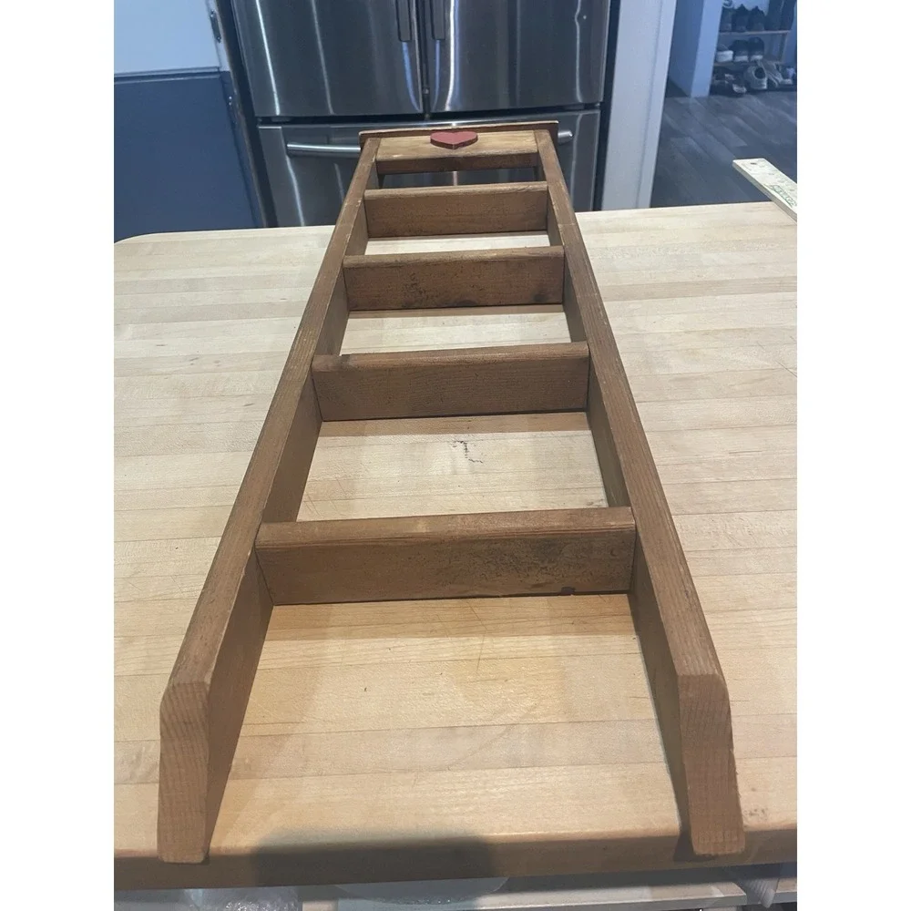Country Red Heart Farmhouse Ladder Shelf Great Trinkets 30